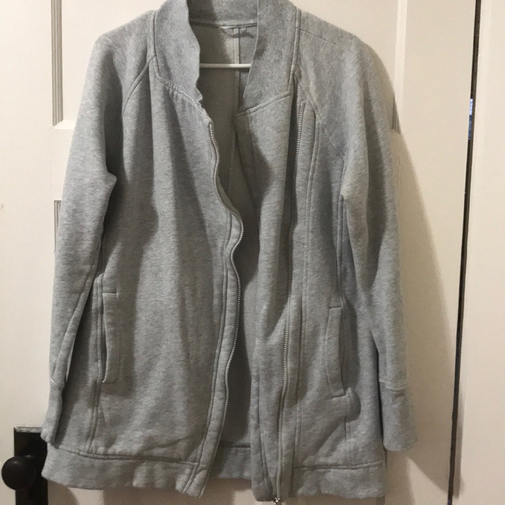 Lululemon zip-up - Picture 5 of 5
